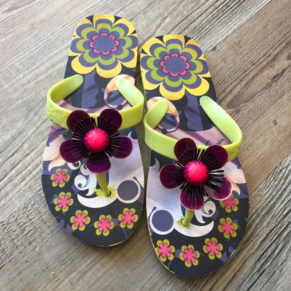 Miss Trish Sandals